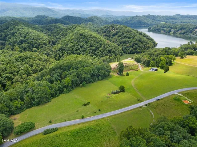 $159,900 | Tbd Tbd Lake, Unit 10, Bristol, VA 24202