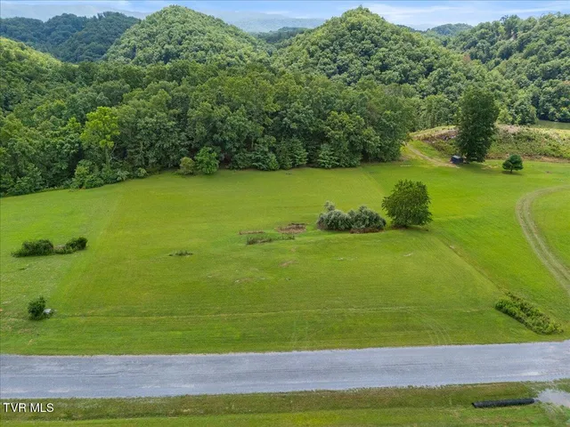 $159,900 | Tbd Tbd Lake, Unit 10, Bristol, VA 24202