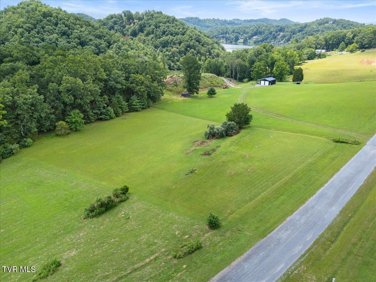 Tbd Tbd Lake, Unit 10 Bristol, VA 24202 - Photo 16 of 26 16-DJI_20250722132238_0016_D