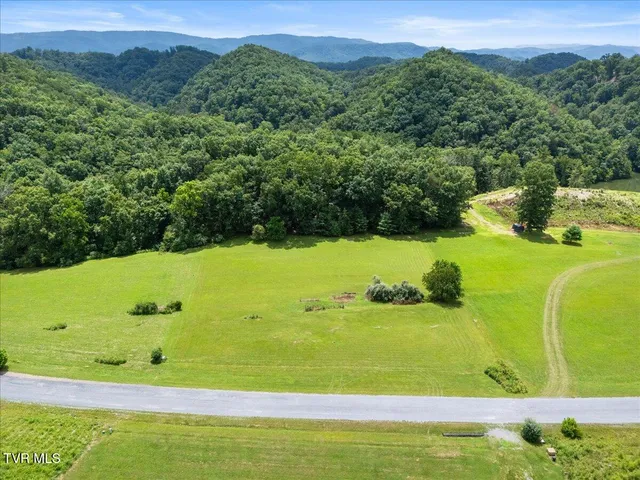 $159,900 | Tbd Tbd Lake, Unit 10, Bristol, VA 24202