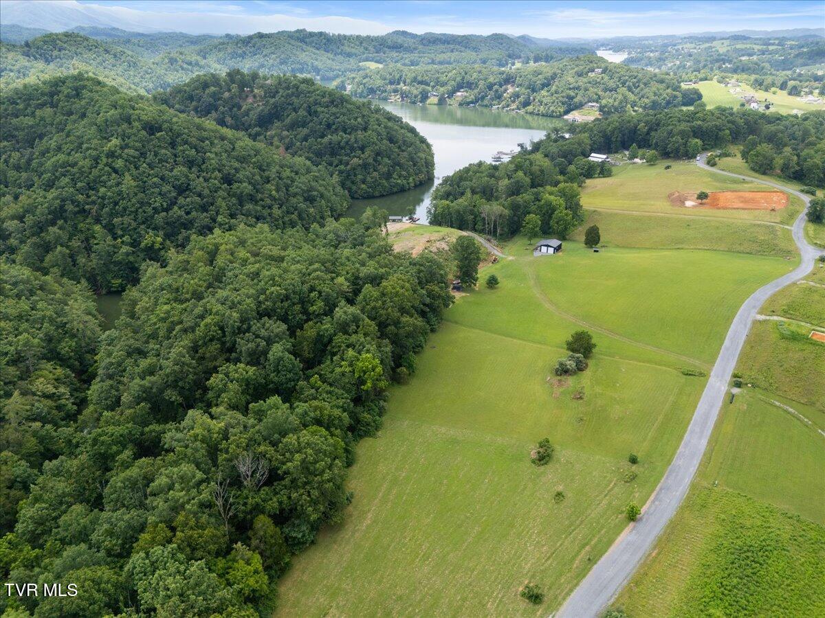 Tbd Tbd Lake, Unit 10 Bristol, VA 24202 - Photo 24 of 26 24-DJI_20250722132652_0024_D