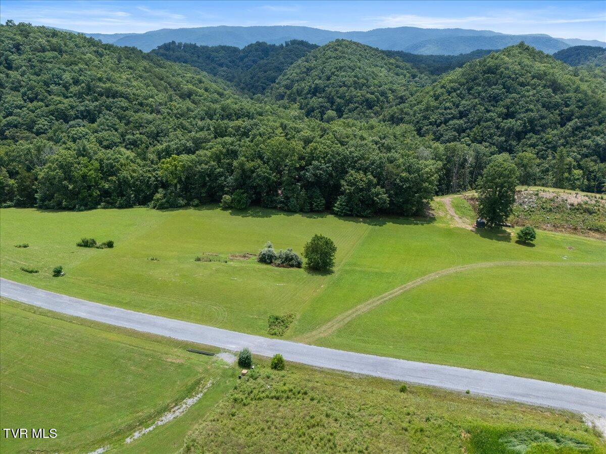 Tbd Tbd Lake, Unit 10 Bristol, VA 24202 - Photo 4 of 26 03-DJI_20250722131733_0003_D