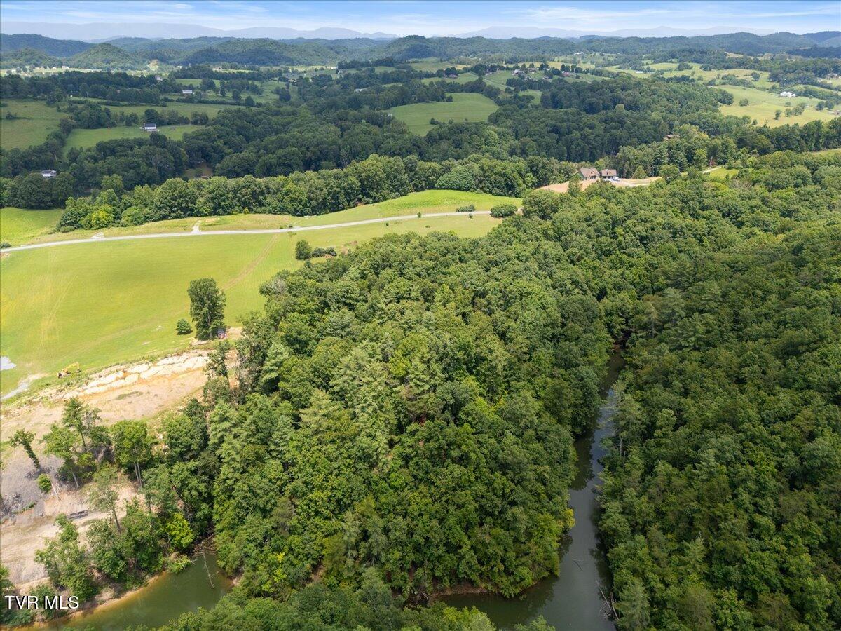 Tbd Tbd Lake, Unit 10 Bristol, VA 24202 - Photo 10 of 26 09-DJI_20250722132001_0009_D