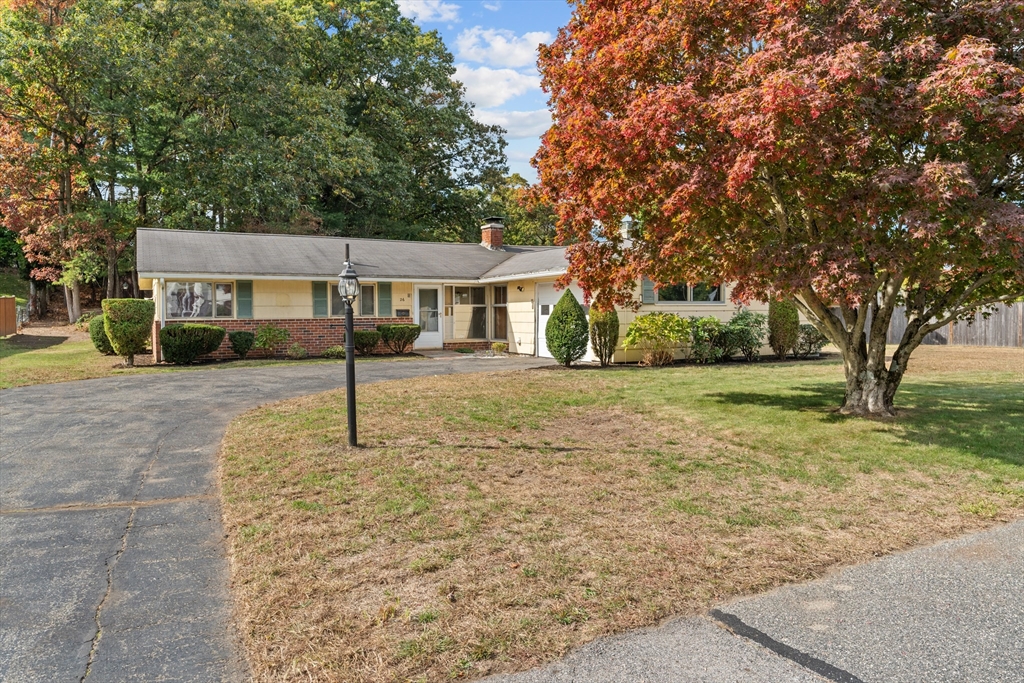 26 Mary Agnes Road Framingham, MA 01701 - Photo 3 of 42 Gallery Image 3