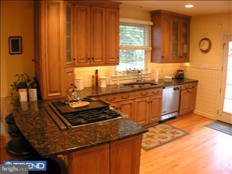 900 Warwick Road Haddonfield, NJ 08033 - Photo 4 of 6