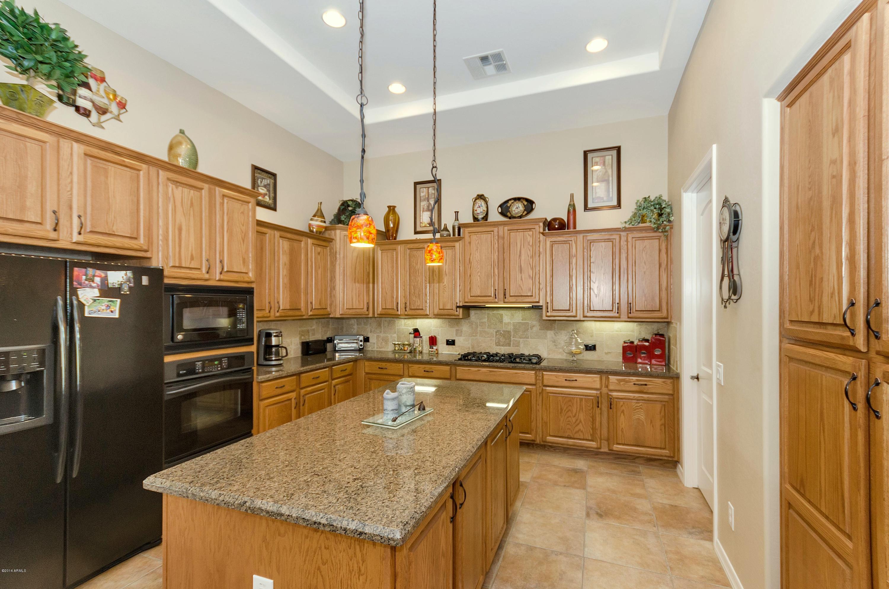 4505 East Rakestraw Lane Gilbert, AZ 85298 - Photo 7 of 39 virtual-tour-155933-07