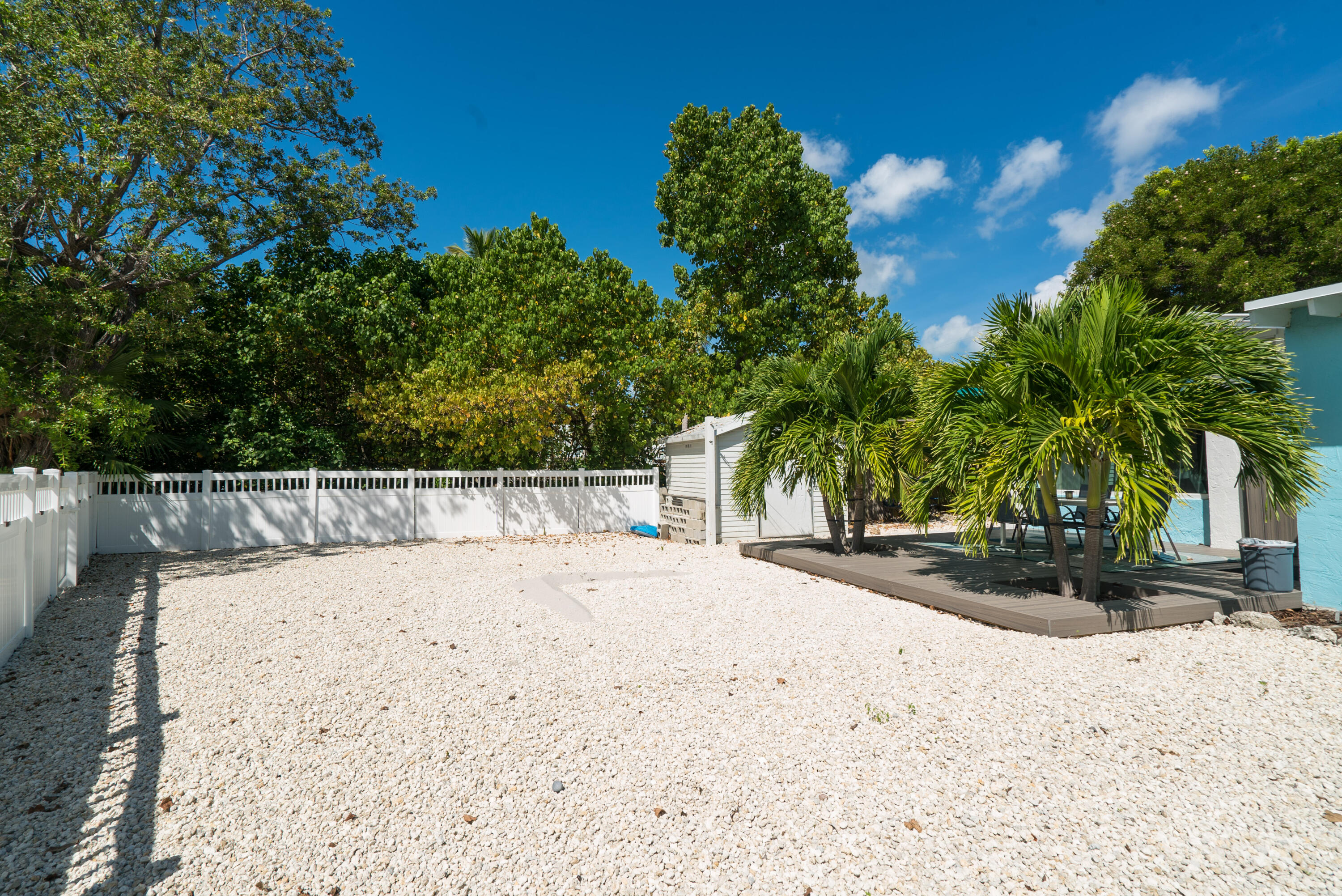 23 Seagate Boulevard Key Largo, FL 33037 - Photo 34 of 41 Backyard