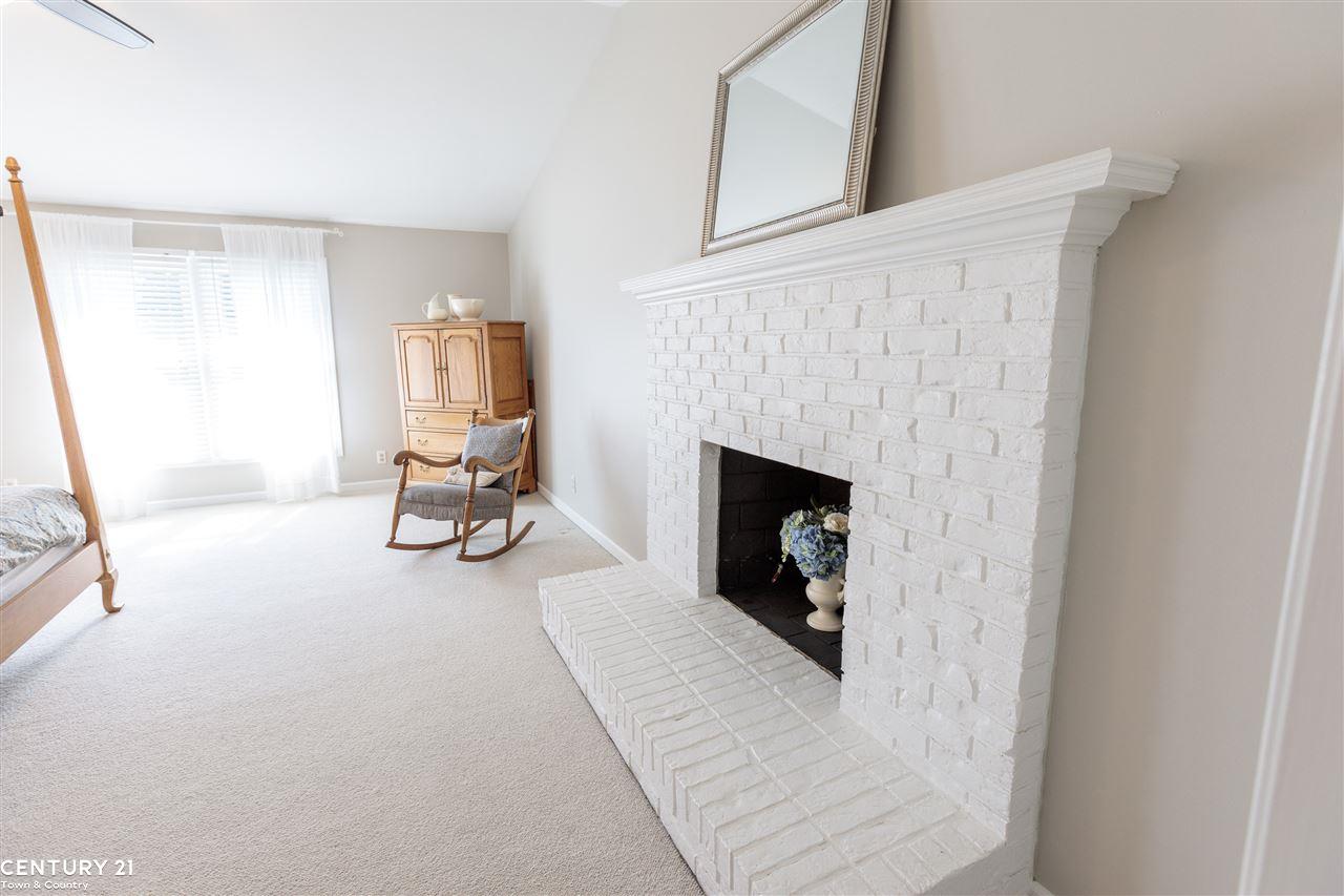 1325 Royal Crescent Street Rochester Hills, MI 48306 - Photo 21 of 40
