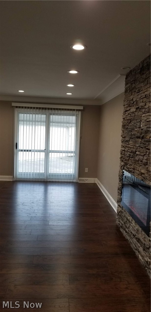 4314 Swaffield Drive Cleveland, OH 44121 - Photo 12 of 27