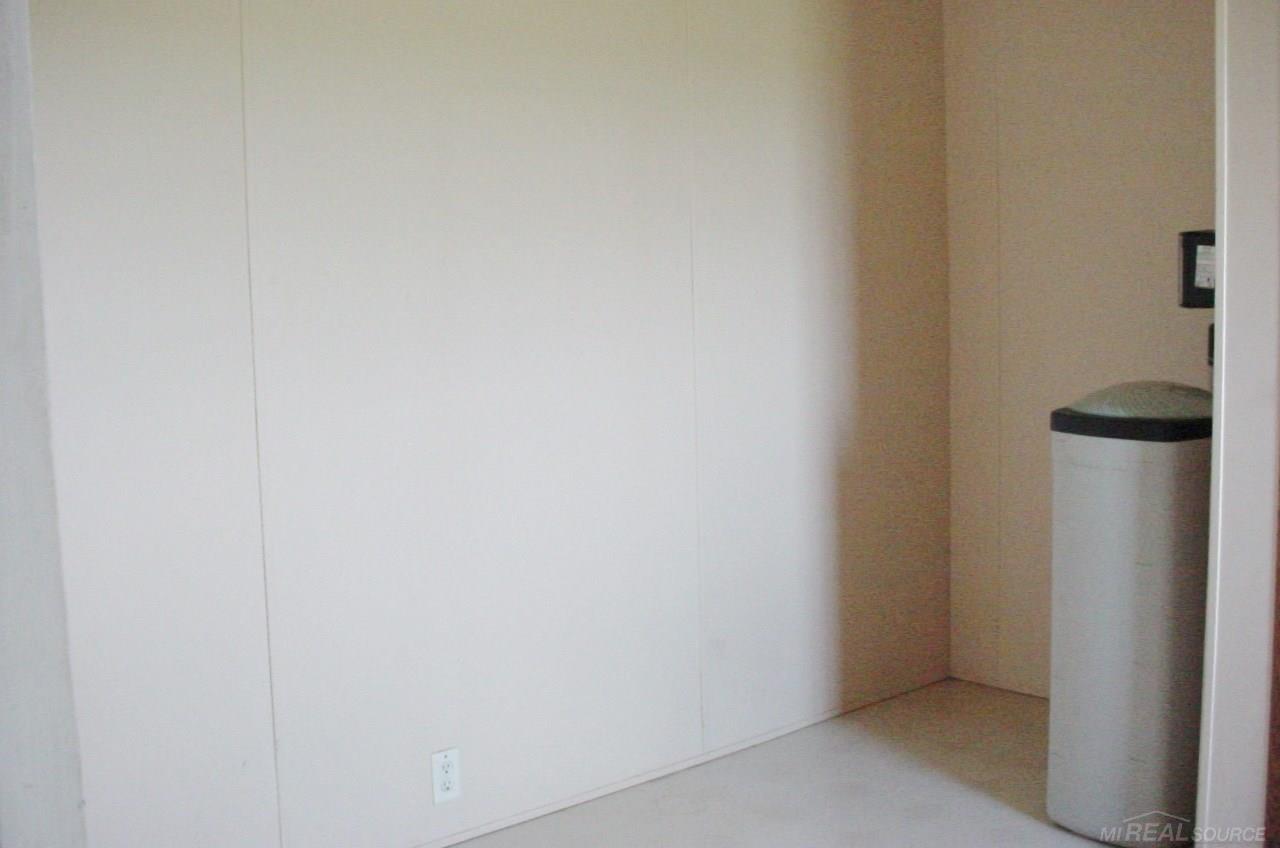 6453 Connell Road Yale, MI 48097 - Photo 22 of 37
