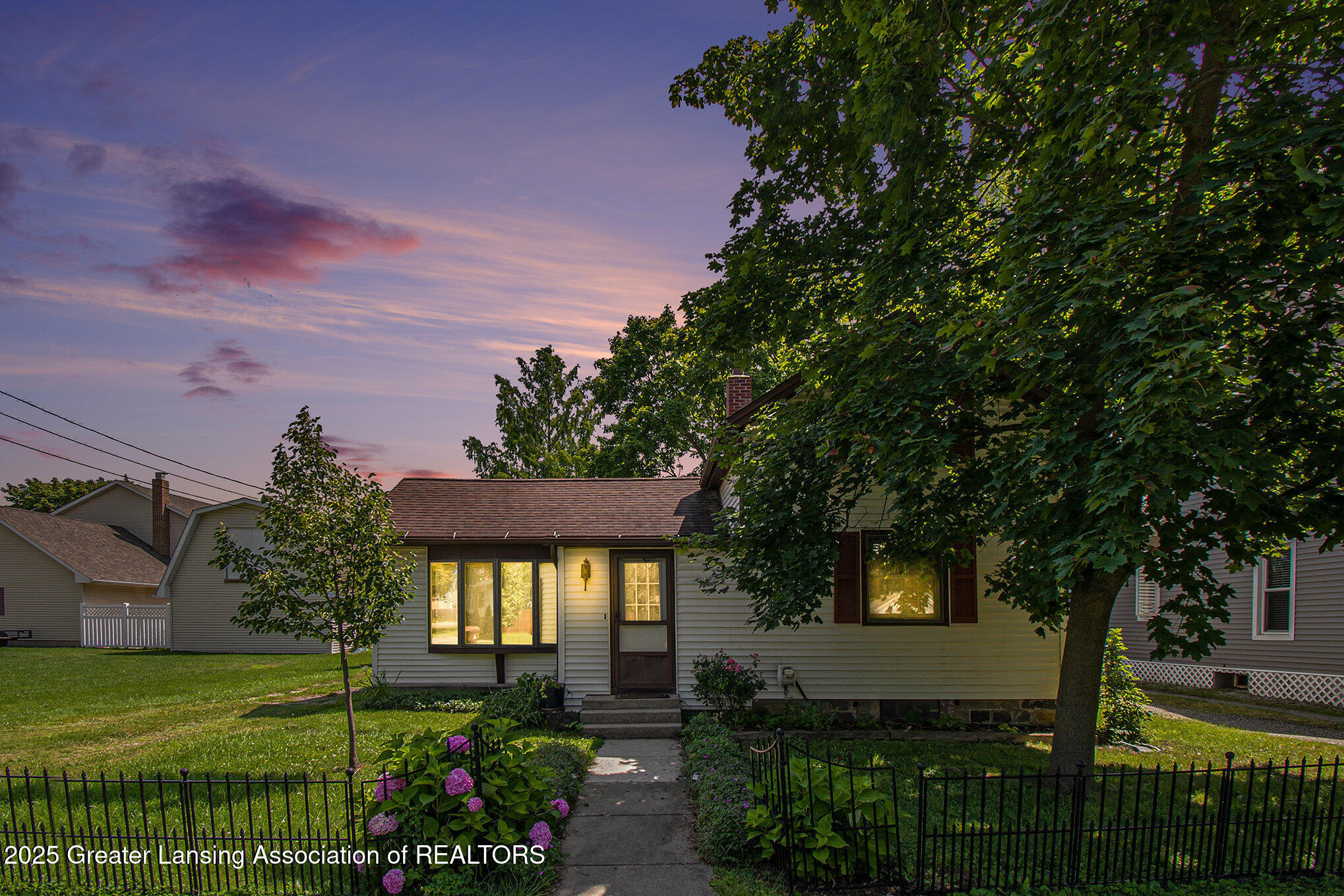 342 North Main Street Fowler, MI 48835 - Photo 2 of 26 002__ndp6779.jpg-twilight_357