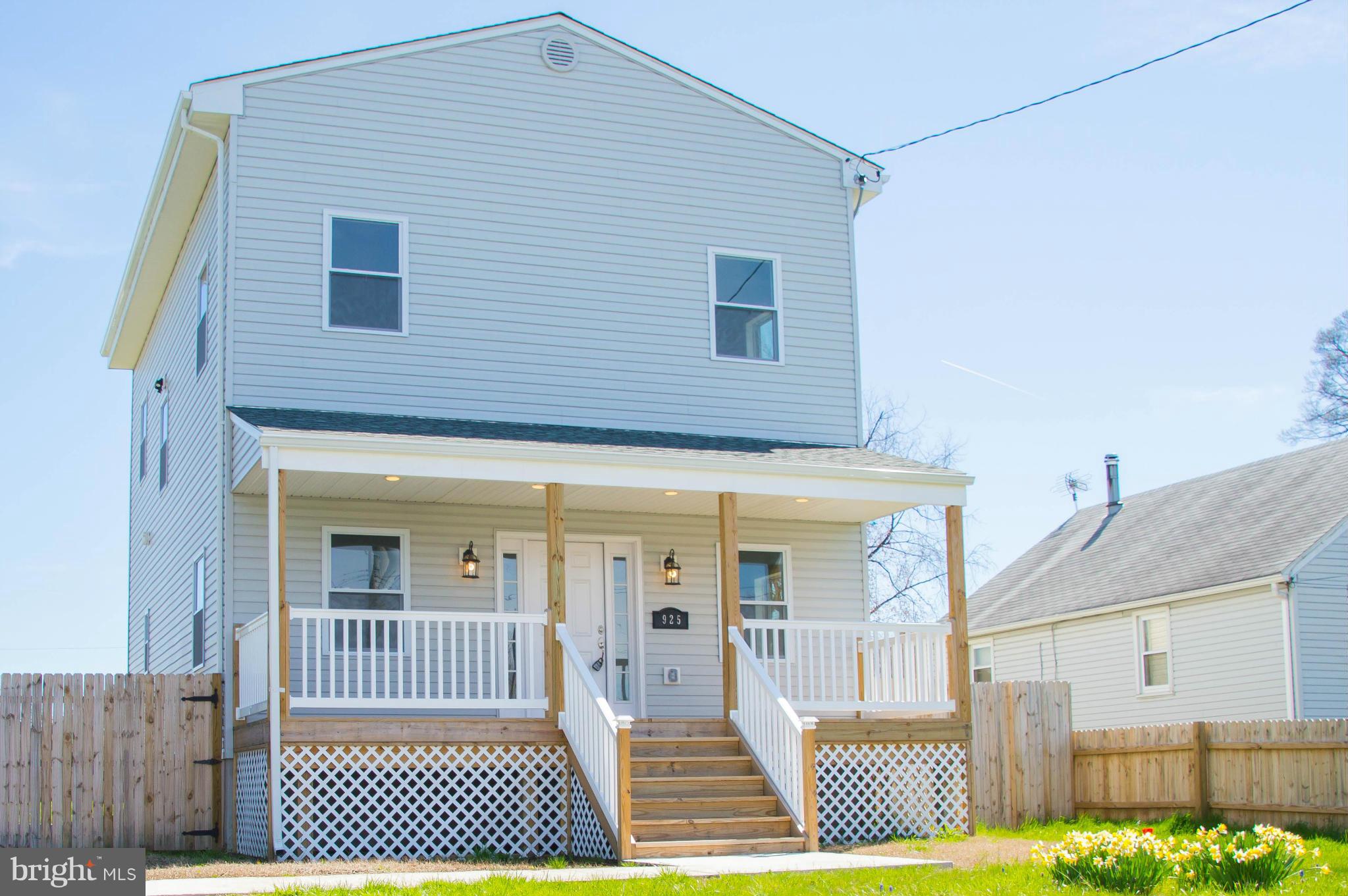 925 Oakleigh Beach Road Baltimore, MD 21222 - Photo 1 of 26 Exterior (Front)