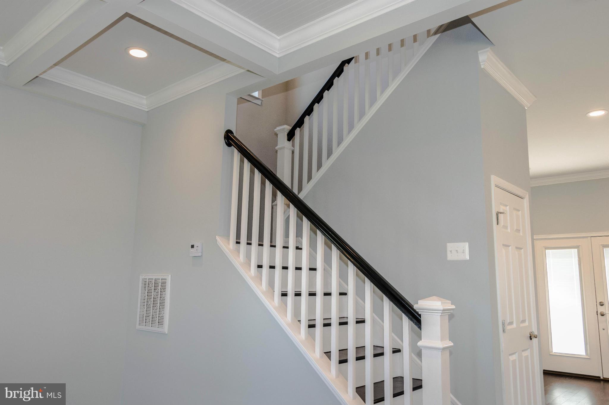 925 Oakleigh Beach Road Baltimore, MD 21222 - Photo 8 of 26 Interior (General)