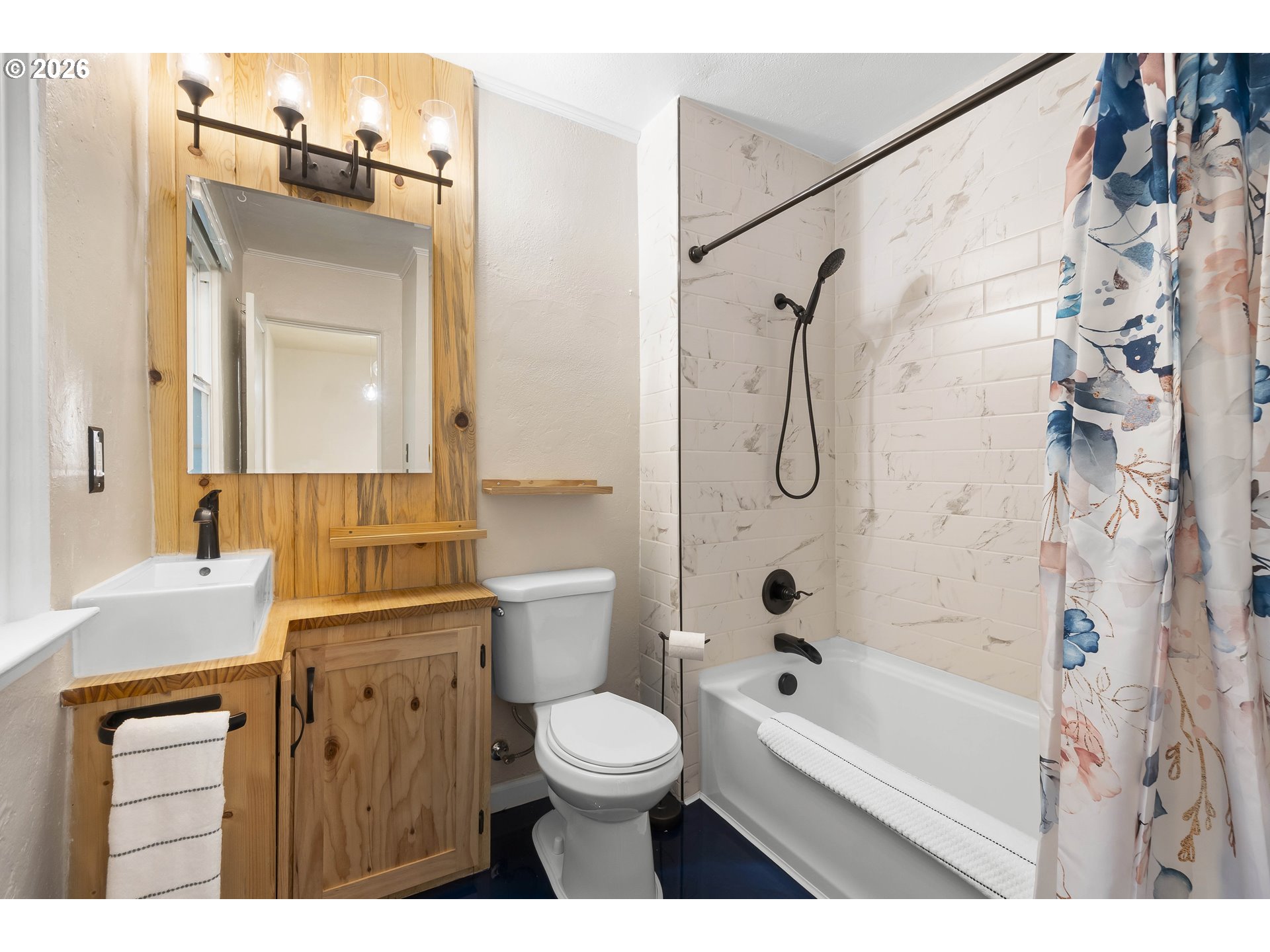 6810 Northeast Hancock Street Portland, OR 97213 - Photo 21 of 40