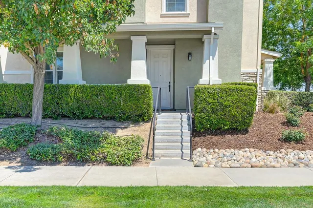 $399,999 | 968 Greger Street, Unit 91, Oakdale, CA 95361