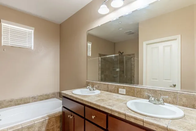 $399,999 | 968 Greger Street, Unit 91, Oakdale, CA 95361