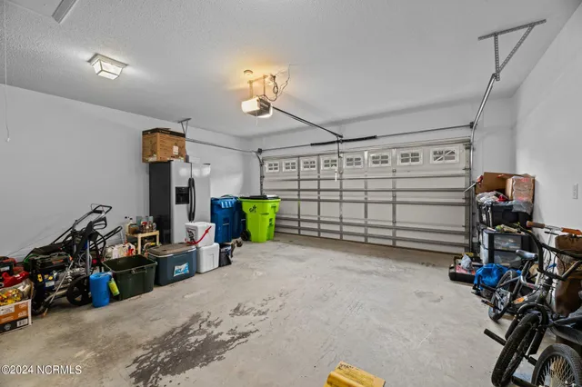 $2,050 | 211 Lynden Lane, New Bern, NC 28560