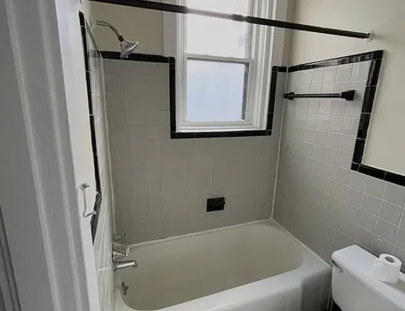 $2,800 | 1056 Beacon Street, Unit 15, Brookline, MA 02446