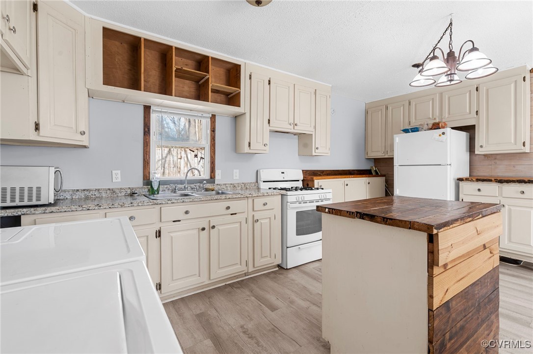 810 Riverside Drive Lanexa, VA 23089 - Photo 32 of 38 Gallery Image 32