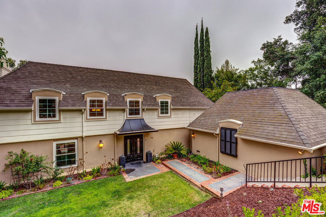 70 Club Road Pasadena, CA 91105 - Photo 1 of 37