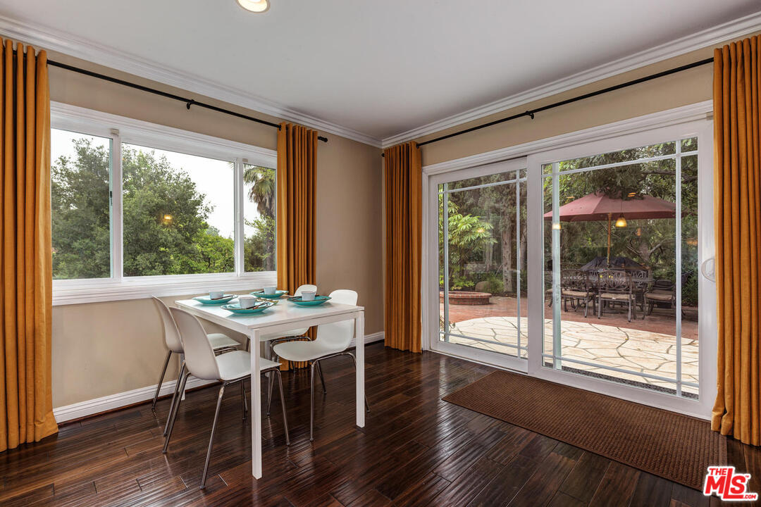 70 Club Road Pasadena, CA 91105 - Photo 13 of 37