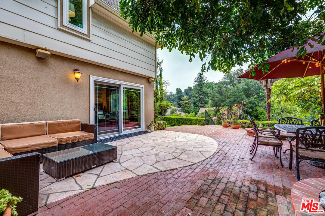 70 Club Road Pasadena, CA 91105 - Photo 29 of 37