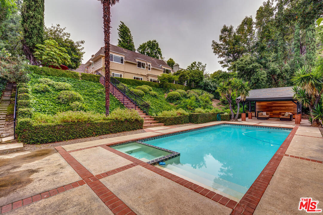 70 Club Road Pasadena, CA 91105 - Photo 32 of 37