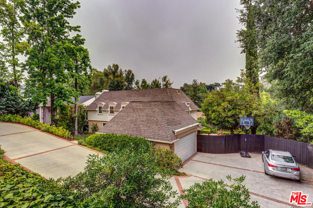 70 Club Road Pasadena, CA 91105 - Photo 36 of 37