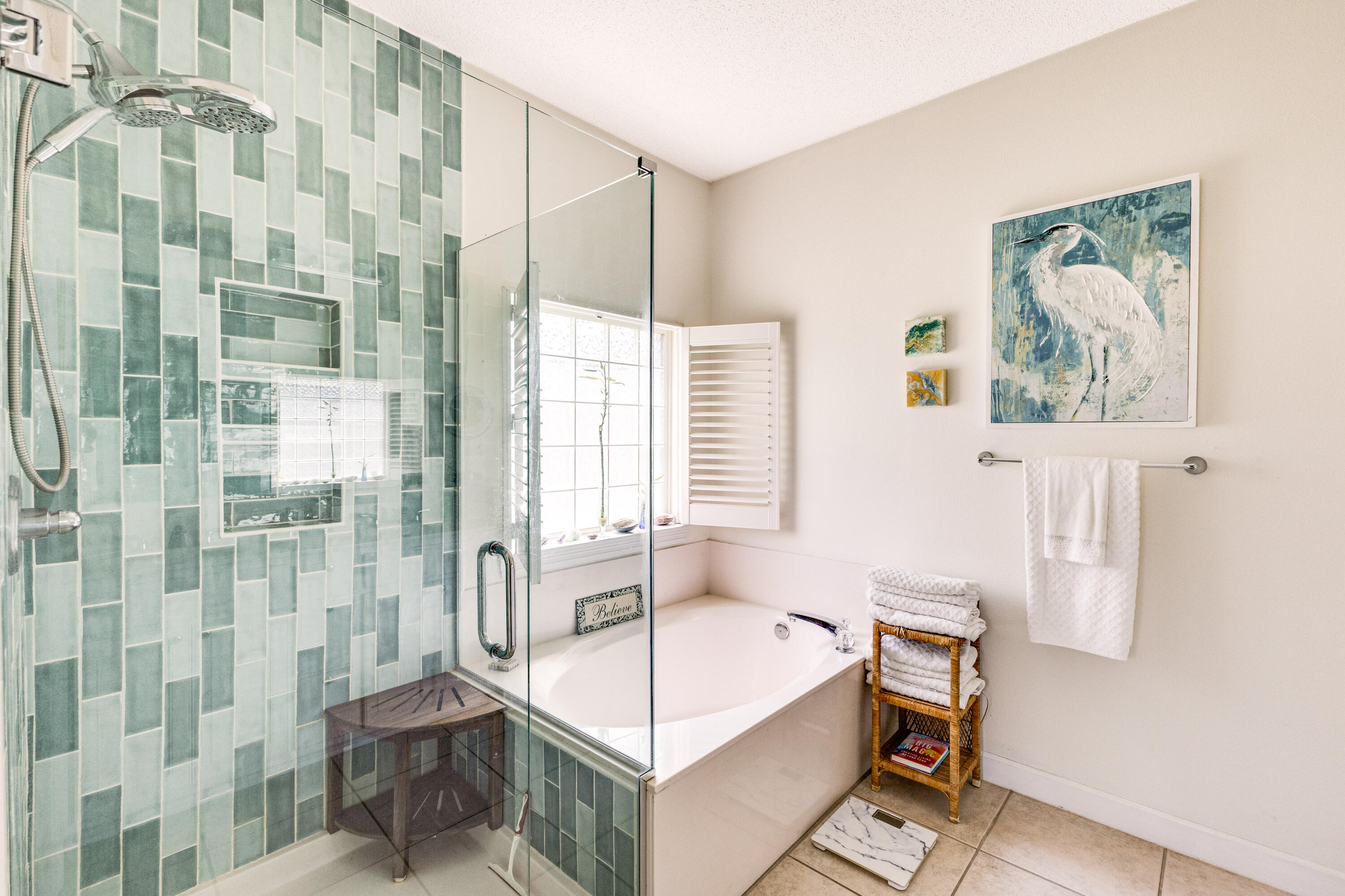 12 Corte Lago Santa Rosa Beach, FL 32459 - Photo 27 of 59 a living room with a bath tub and a shower