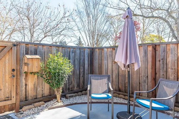 $425,000 | 8383 Lasalle Avenue, Cotati, CA 94931