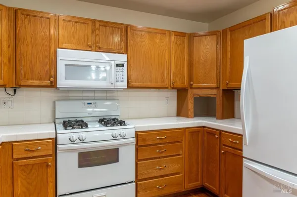 $425,000 | 8383 Lasalle Avenue, Cotati, CA 94931