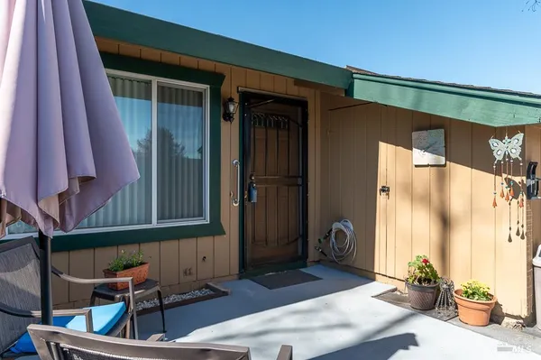 $425,000 | 8383 Lasalle Avenue, Cotati, CA 94931