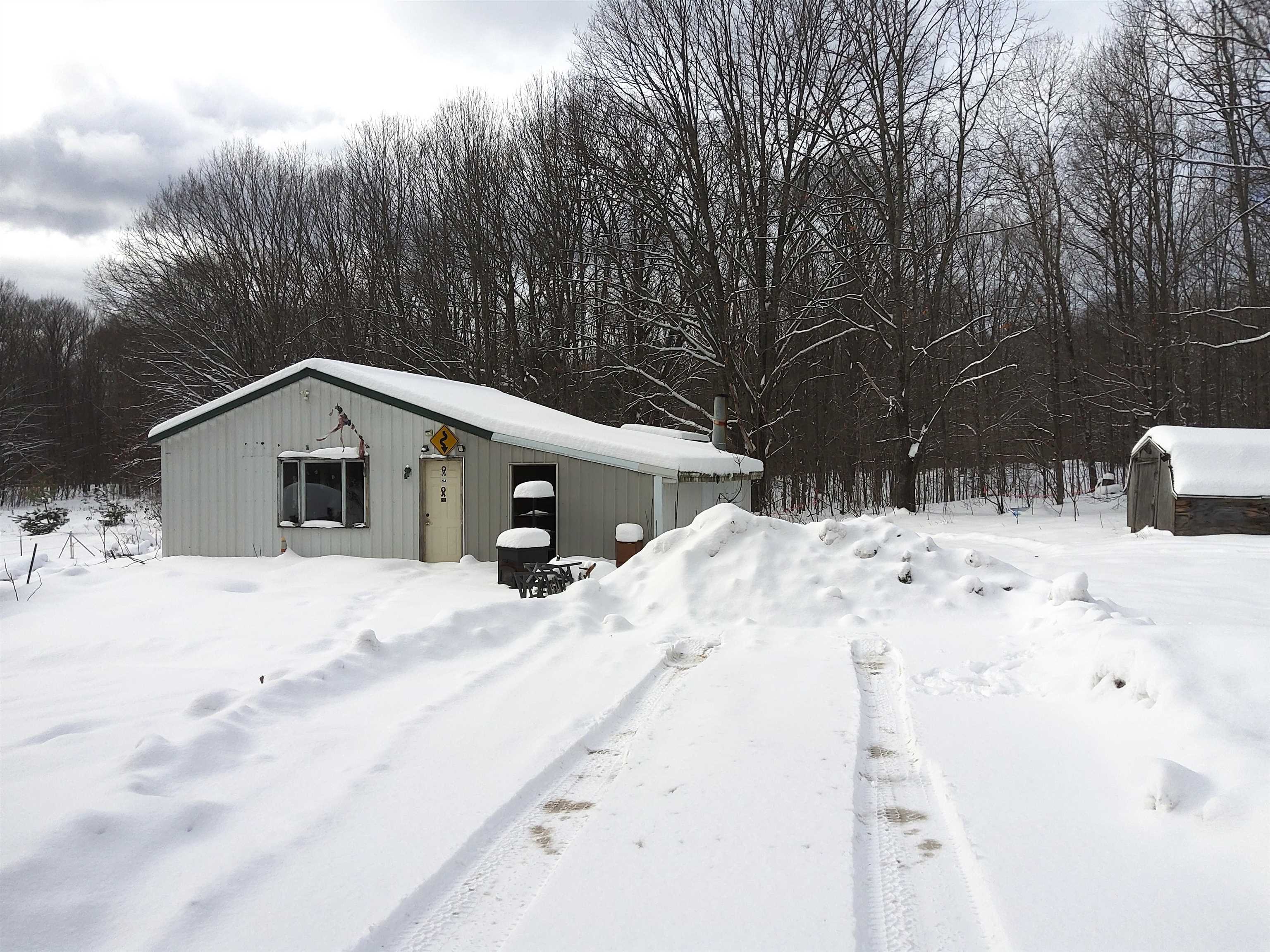 438 Reynolds Road Interlochen, MI 49643 - Photo 27 of 31
