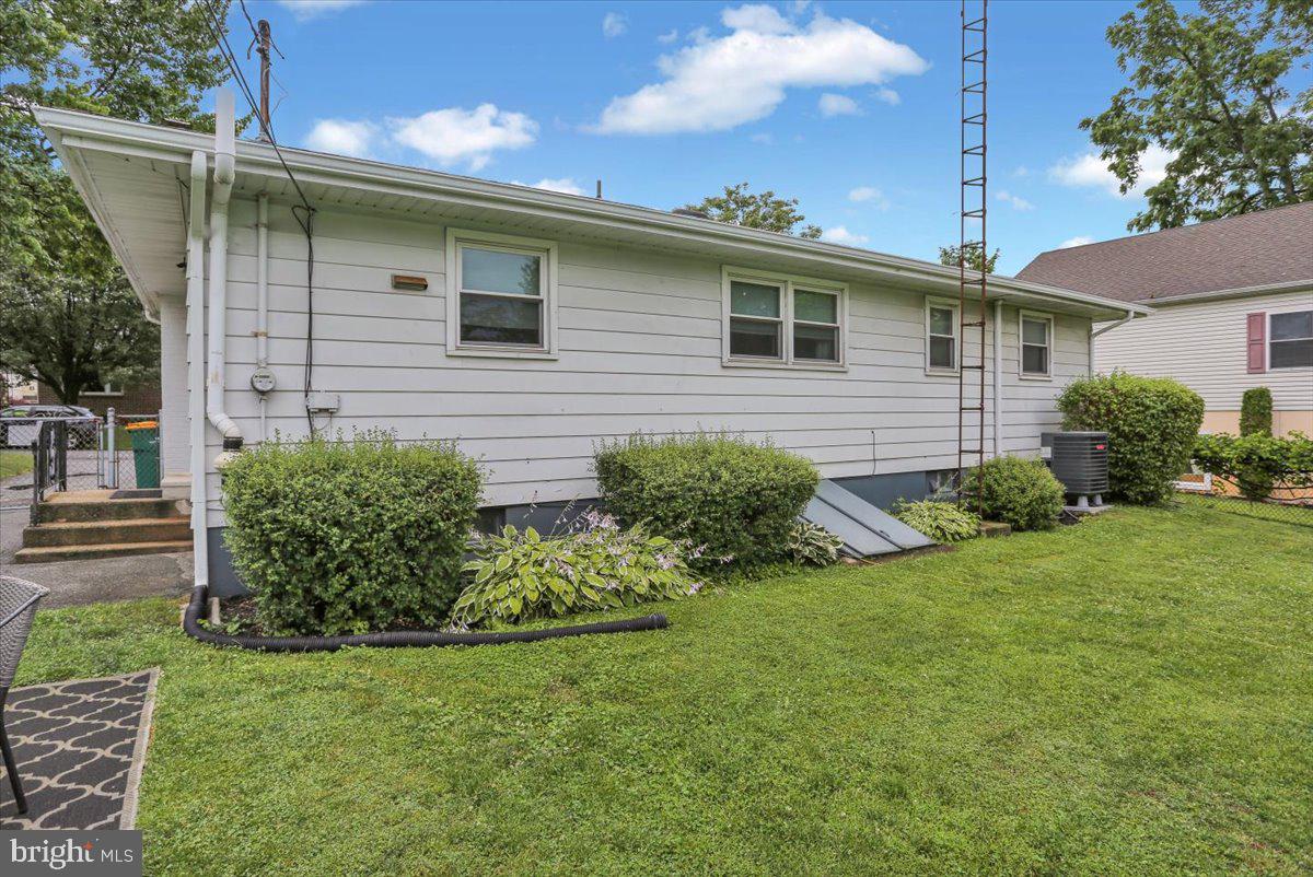 203 Beverly Avenue Reading, PA 19607 - Photo 21 of 26