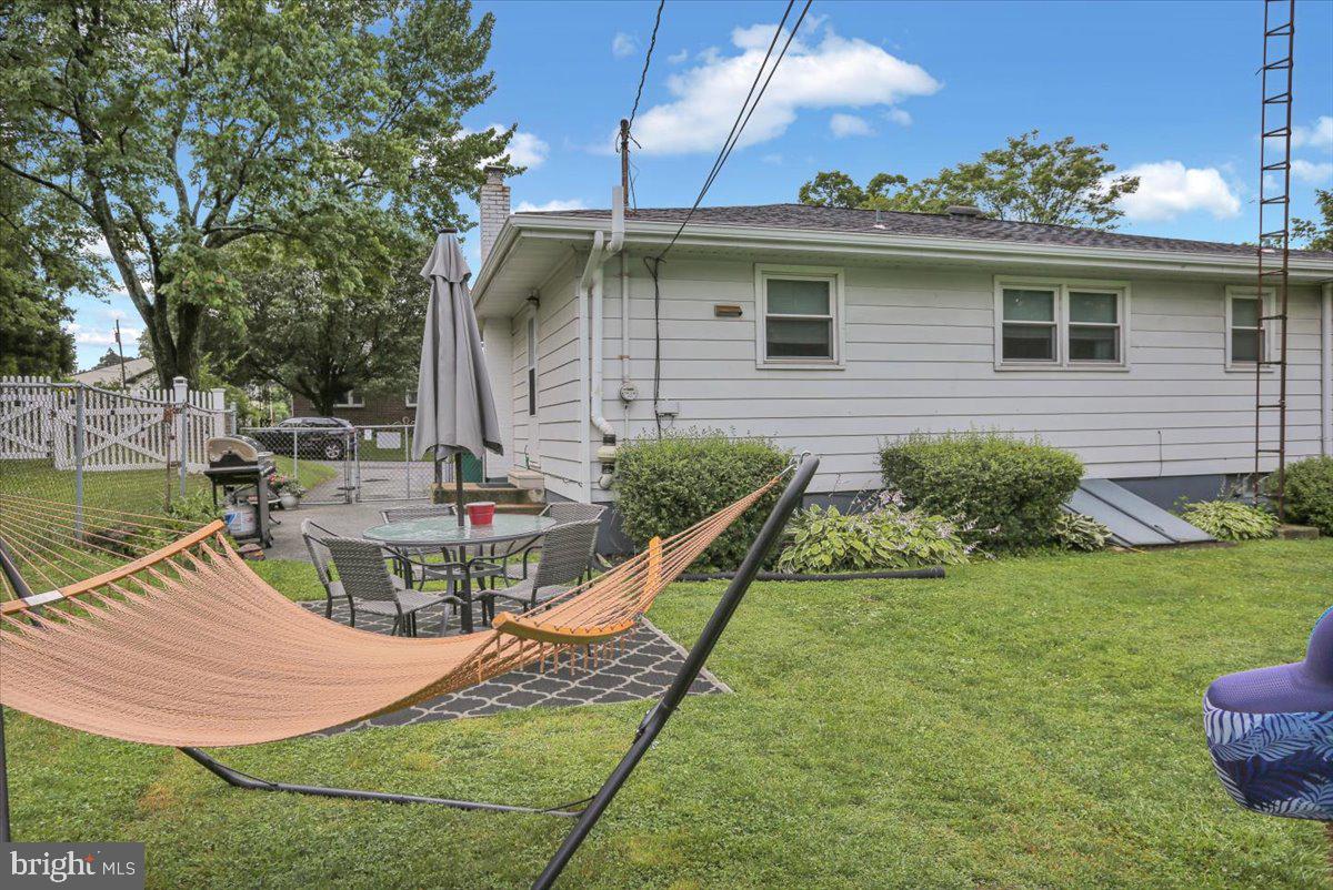 203 Beverly Avenue Reading, PA 19607 - Photo 22 of 26