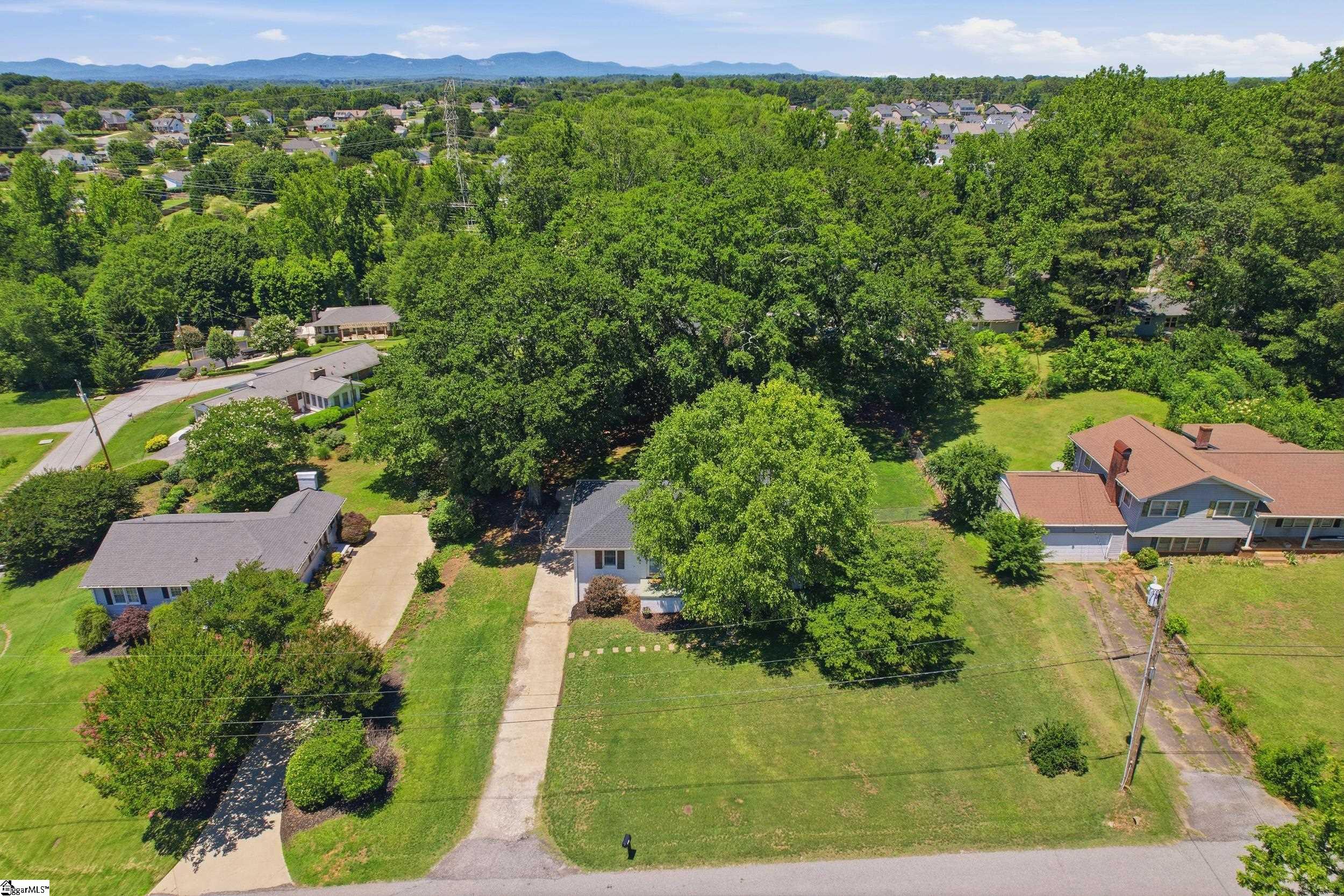 121 Endless Drive Greer, SC 29651 - Photo 41 of 47