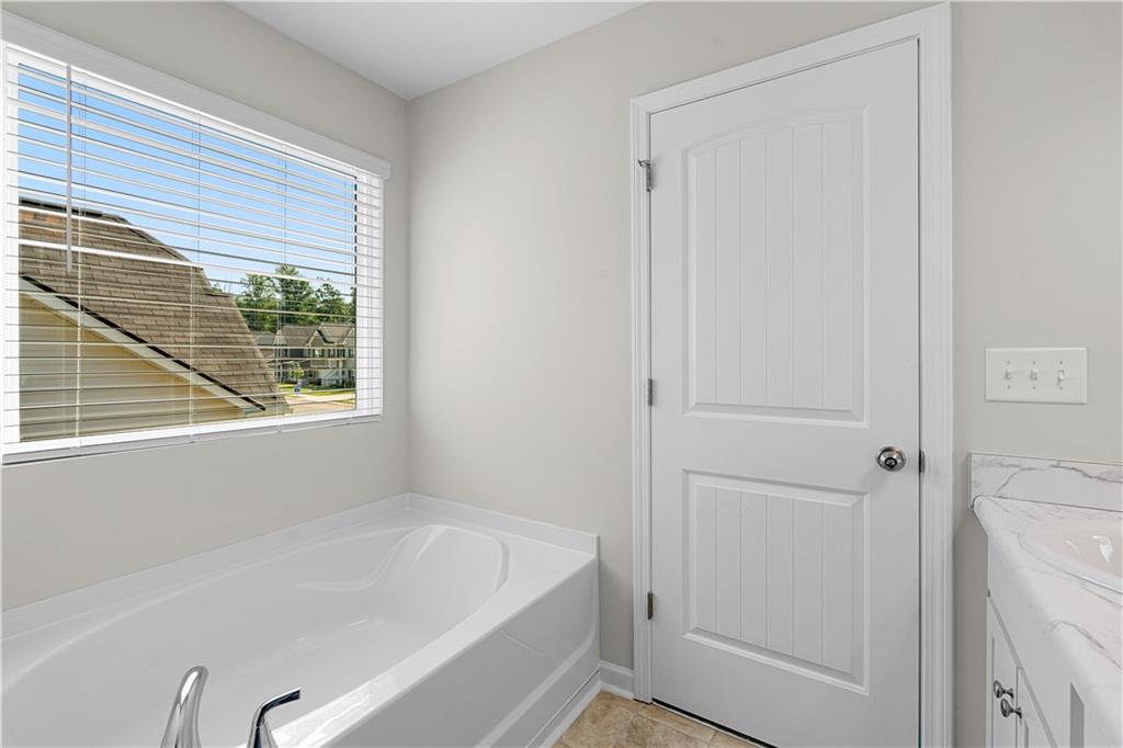 488 Charleston Place Villa Rica, GA 30180 - Photo 37 of 43 Gallery Image 37