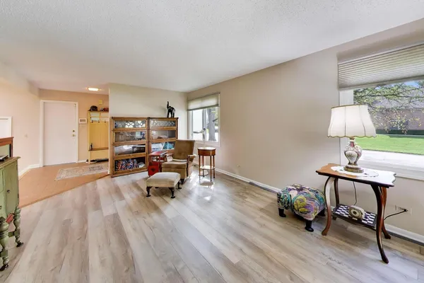 $609,000 | 6501 Raintree Court, Lisle, IL 60532