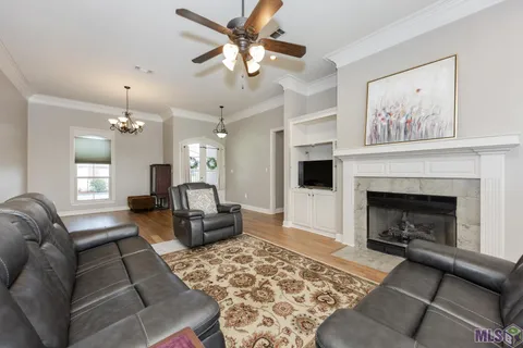 $419,000 | 807 Spanish Oaks Drive, Brusly, LA 70719