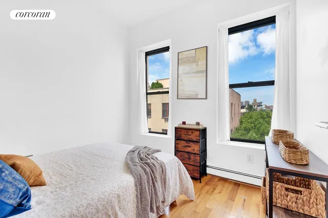 $929,000 | 613 East 6th Street, Unit 5C | East Village