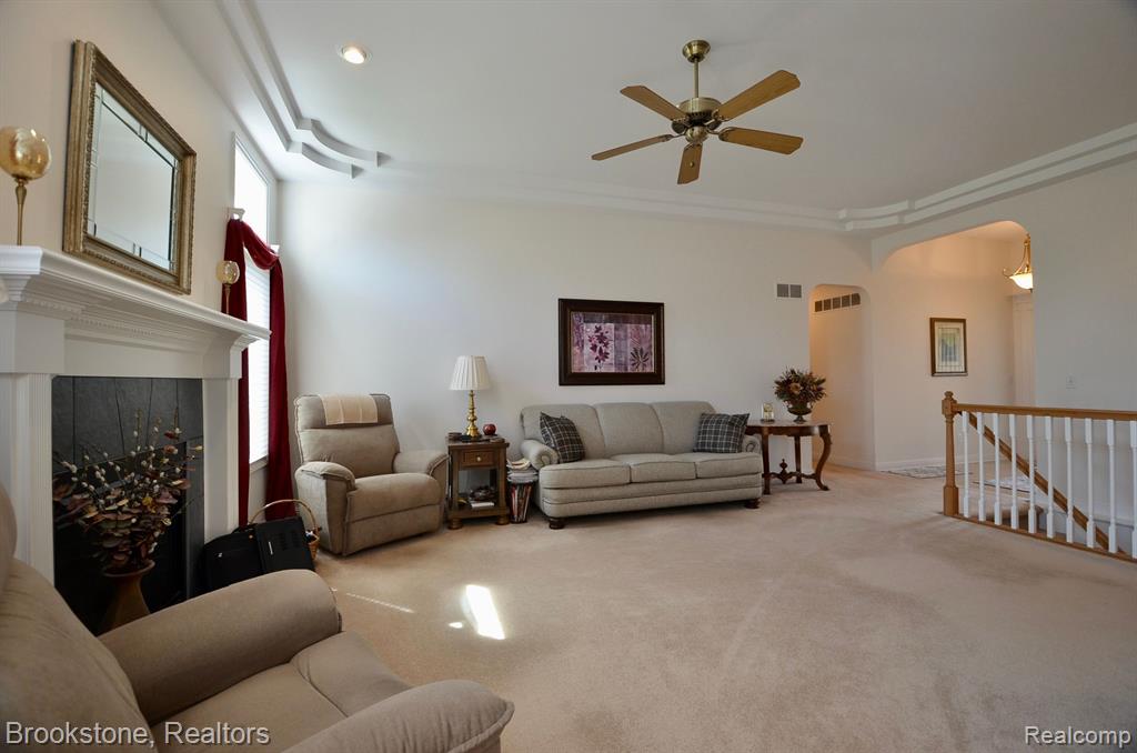 12425 Torrey Road Fenton, MI 48430 - Photo 14 of 65