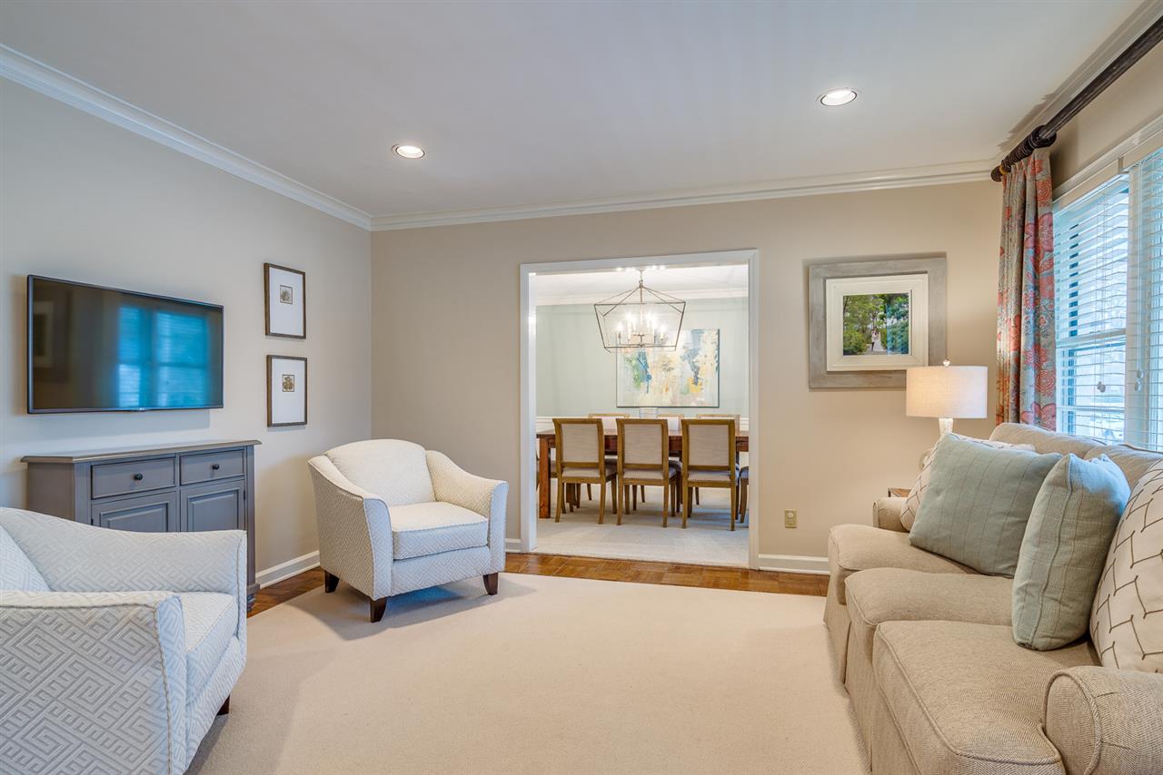 4684 Sequoia Road Memphis, TN 38117 - Photo 3 of 21