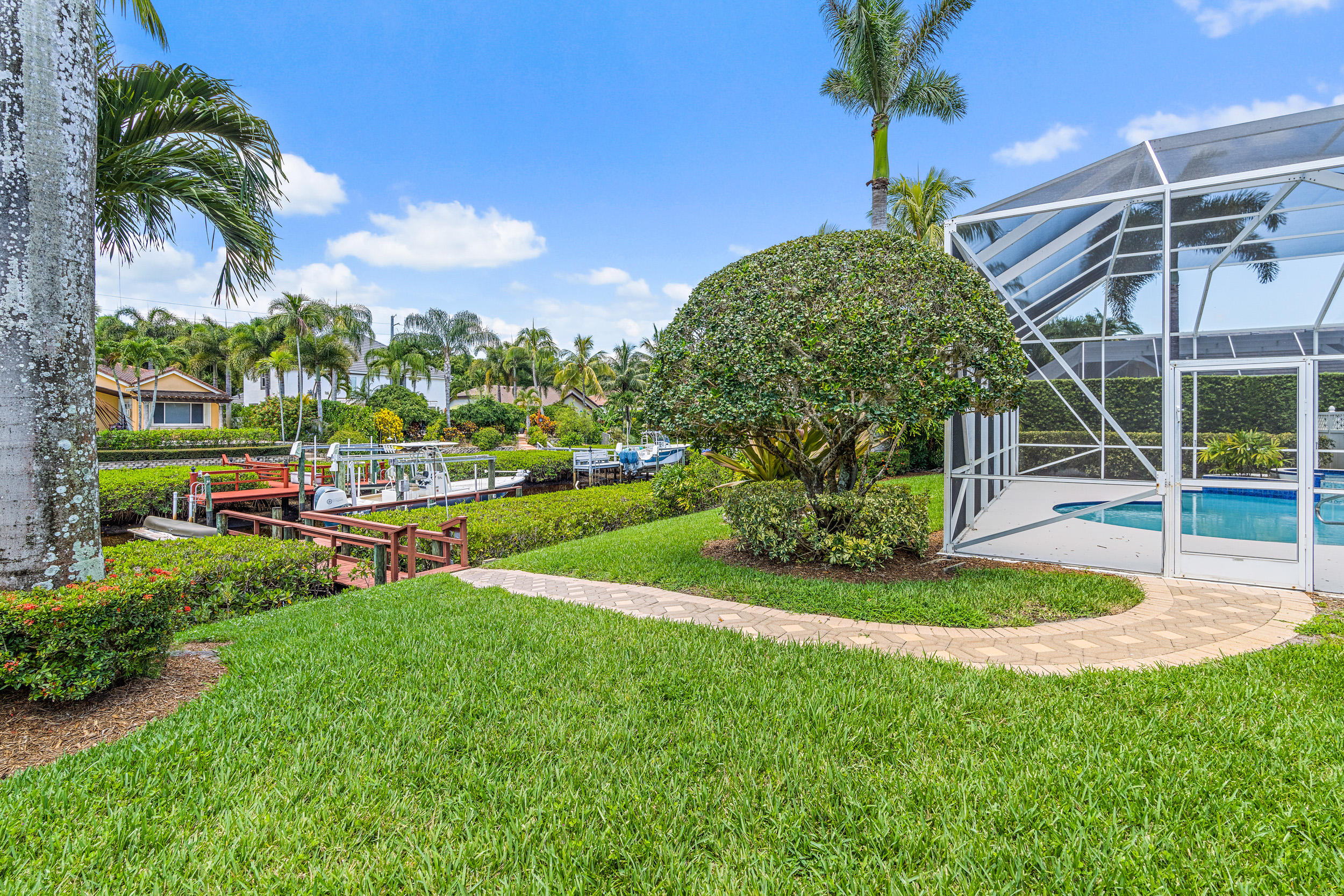 19866 Loxahatchee Pointe Drive Jupiter, FL 33458 - Photo 14 of 43