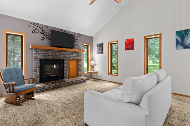 $599,900 | N6215 3rd Drive, Plainfield, WI 54966