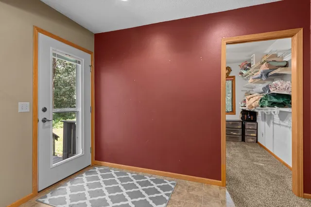 $599,900 | N6215 3rd Drive, Plainfield, WI 54966