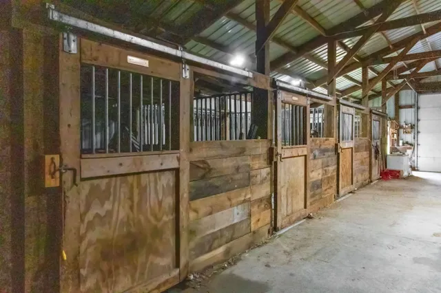 $599,900 | N6215 3rd Drive, Plainfield, WI 54966