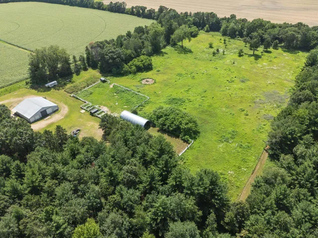 $599,900 | N6215 3rd Drive, Plainfield, WI 54966