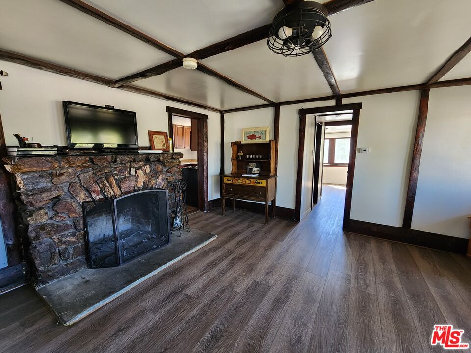 809 Talmadge Road Big Bear Lake, CA 92315 - Photo 15 of 48