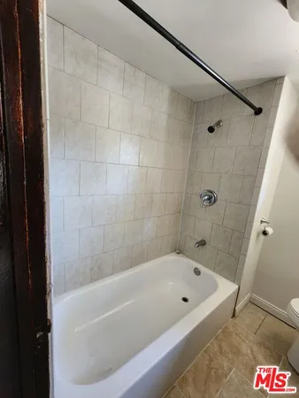 $2,195 | 809 Talmadge Road, Big Bear Lake, CA 92315