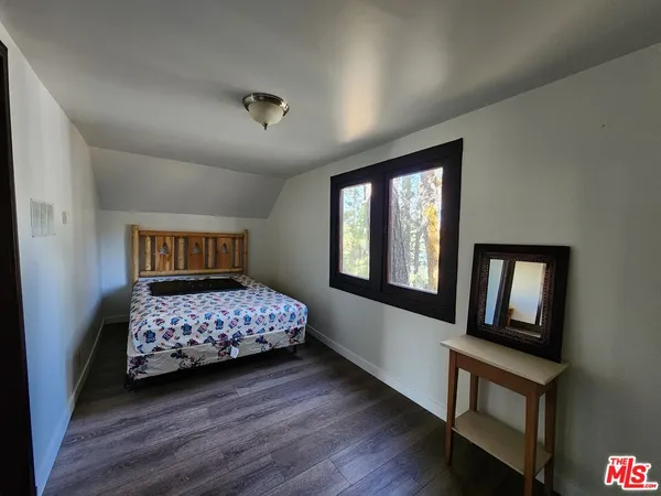 $2,195 | 809 Talmadge Road, Big Bear Lake, CA 92315